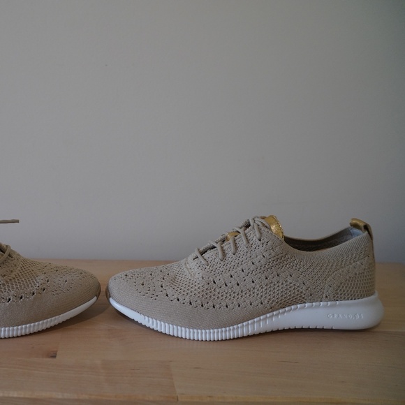 Women's COLE HAAN 2.ZERØGRAND Stitchlite™ Wingtip Oxfords Size 6.5 - Picture 3 of 5